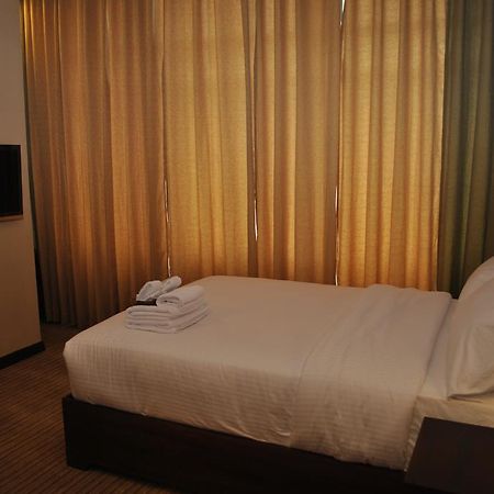 Orion Hotel Manila Eksteriør billede