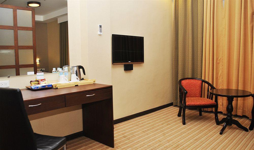 Orion Hotel Manila Eksteriør billede