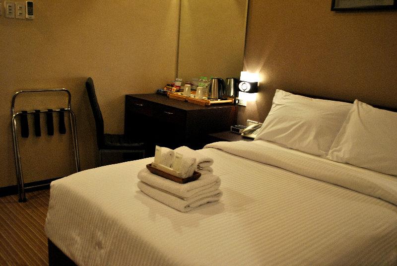 Orion Hotel Manila Eksteriør billede