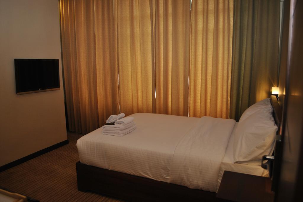 Orion Hotel Manila Eksteriør billede