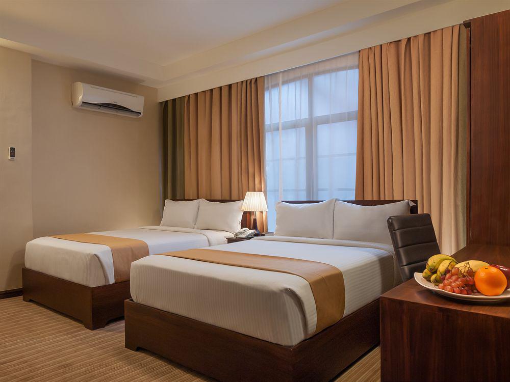 Orion Hotel Manila Eksteriør billede